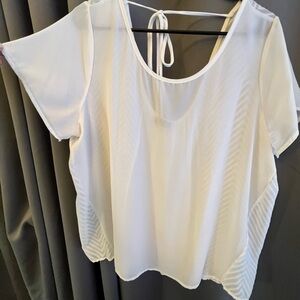 Zenobia White Sheer Short-Sleeve Tie-Back Blouse